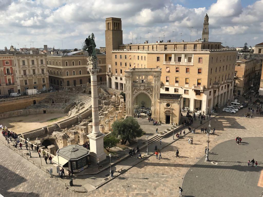 Апартаменты Piazza Sant' Oronzo Civico 40 Лечче Экстерьер фото